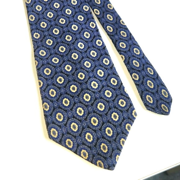 Givenchy Monsieur Silk Tie - Picture 4 of 7
